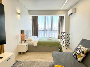 1 bedroom Mountain View Studio Apartment